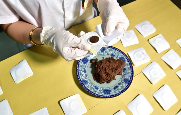 膏藥oem貼牌代加工生產(chǎn)廠家-修康藥業(yè) 膏藥oem貼牌代加工生產(chǎn)廠家-修康藥業(yè)