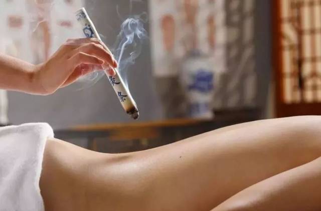 泥灸和艾灸的區別是什么 泥灸和艾灸的區別是什么